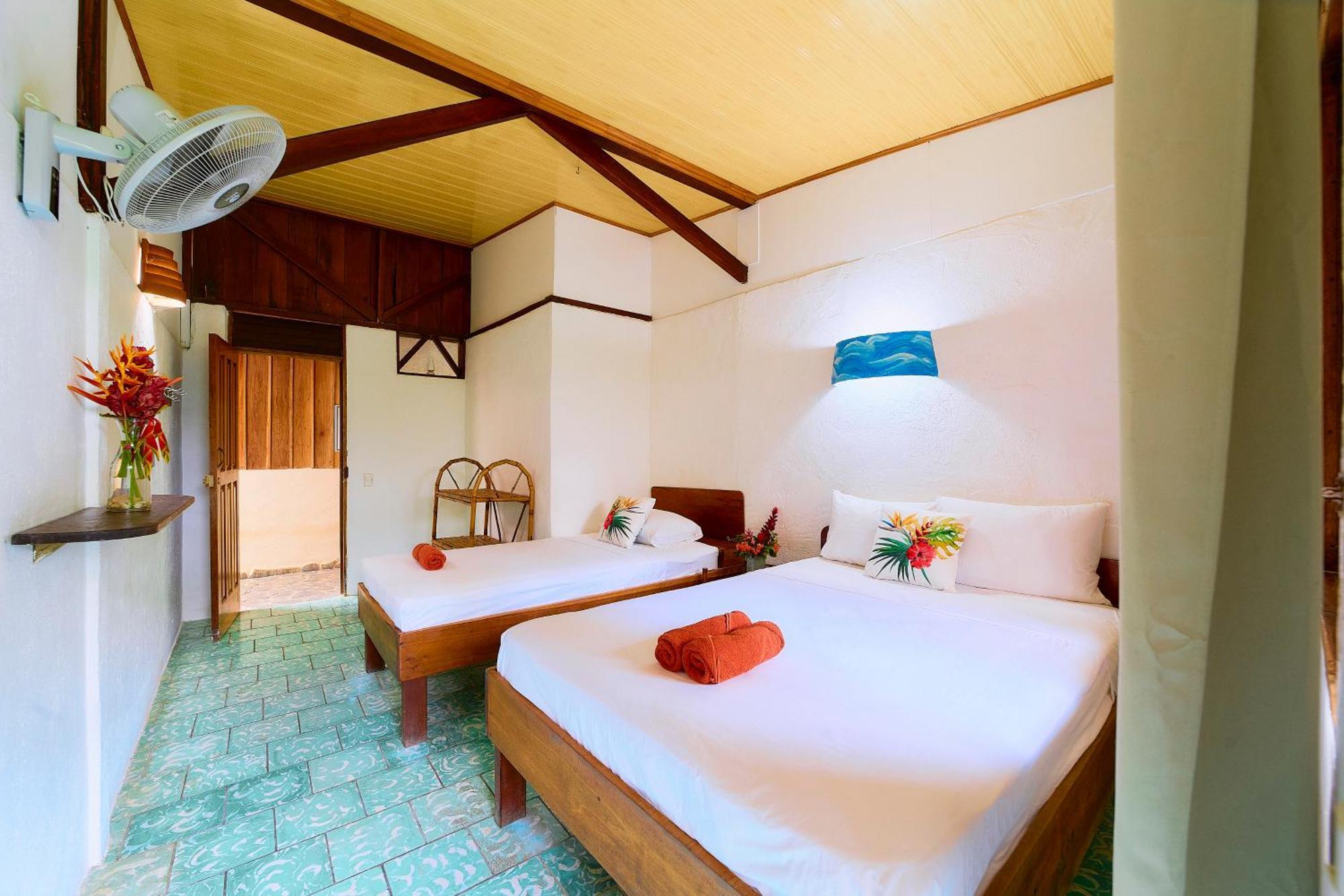 Cabinas Montesol Puerto Viejo de Talamanca Luaran gambar