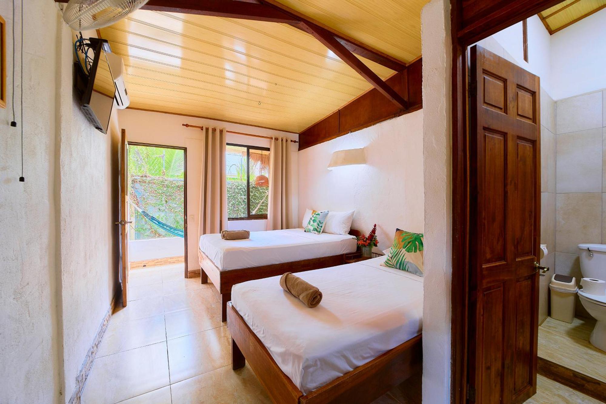 Cabinas Montesol Puerto Viejo de Talamanca Luaran gambar