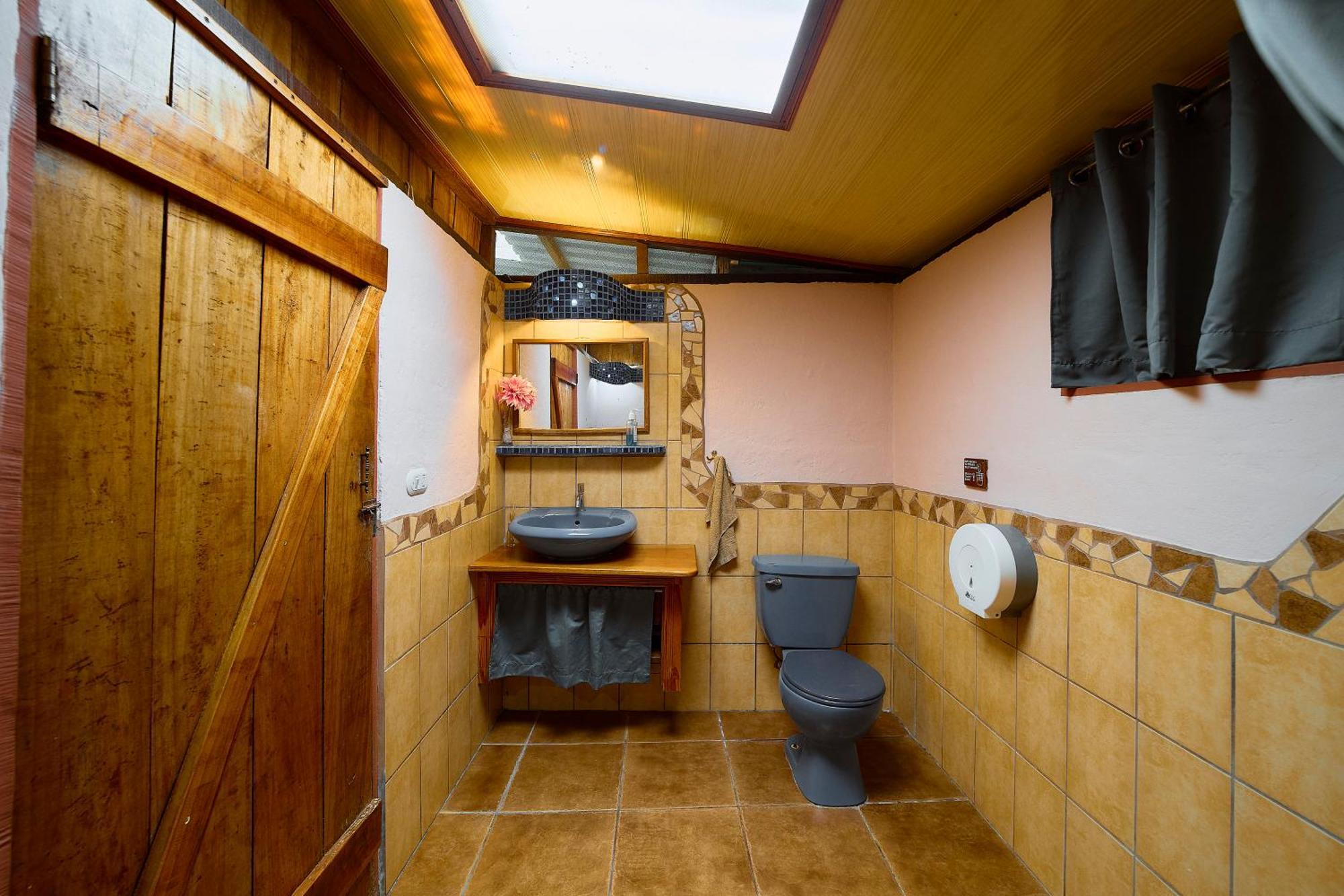 Cabinas Montesol Puerto Viejo de Talamanca Luaran gambar