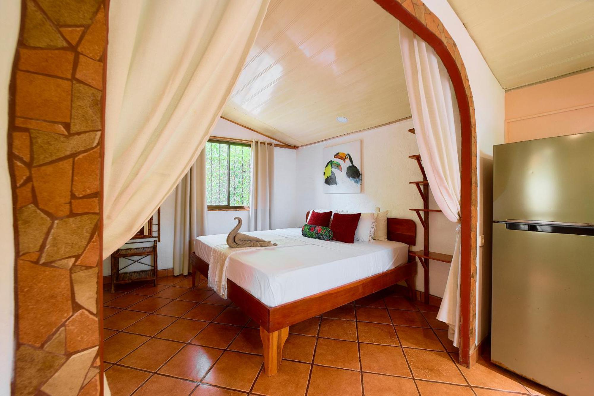Cabinas Montesol Puerto Viejo de Talamanca Luaran gambar