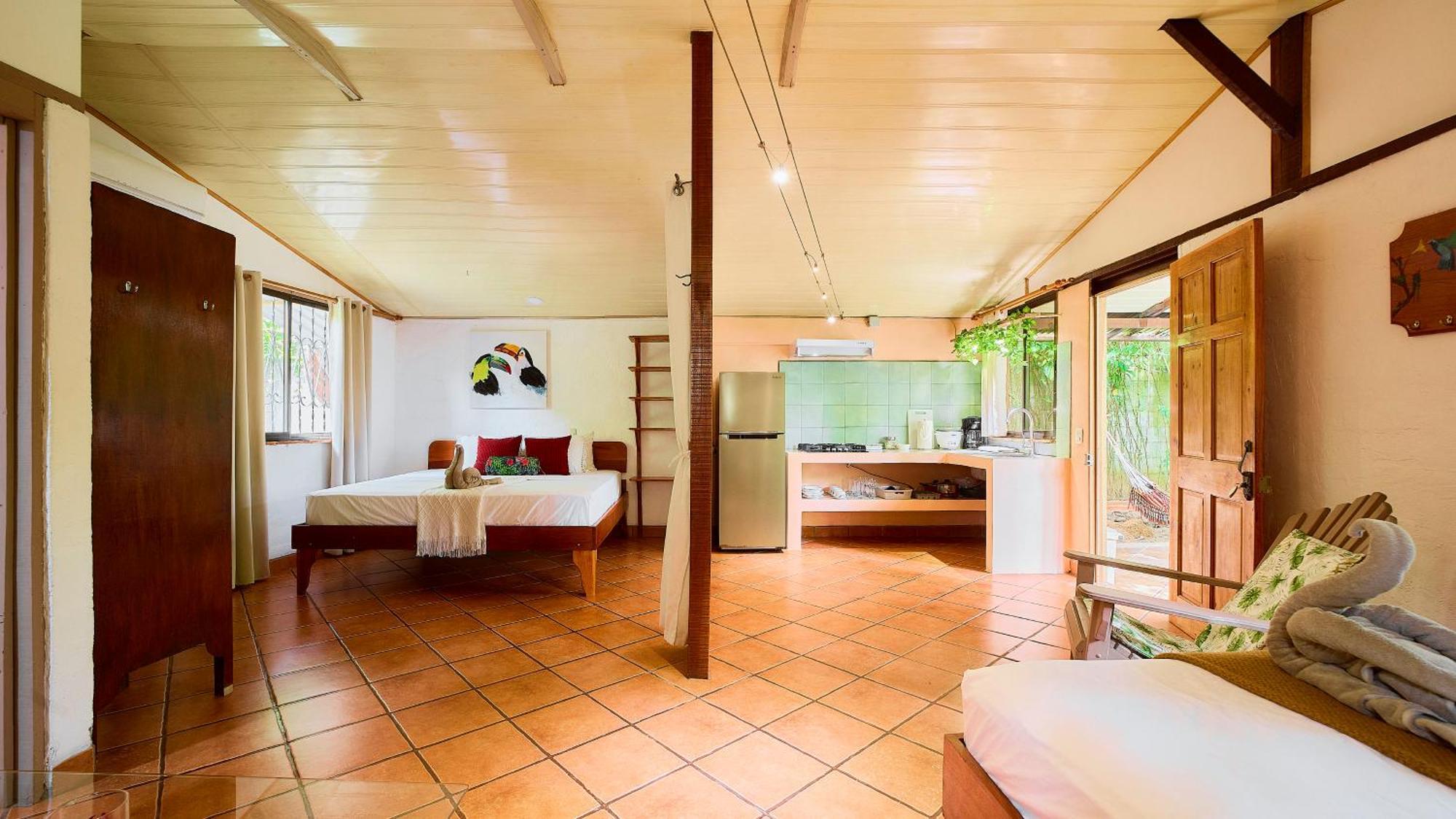 Cabinas Montesol Puerto Viejo de Talamanca Luaran gambar