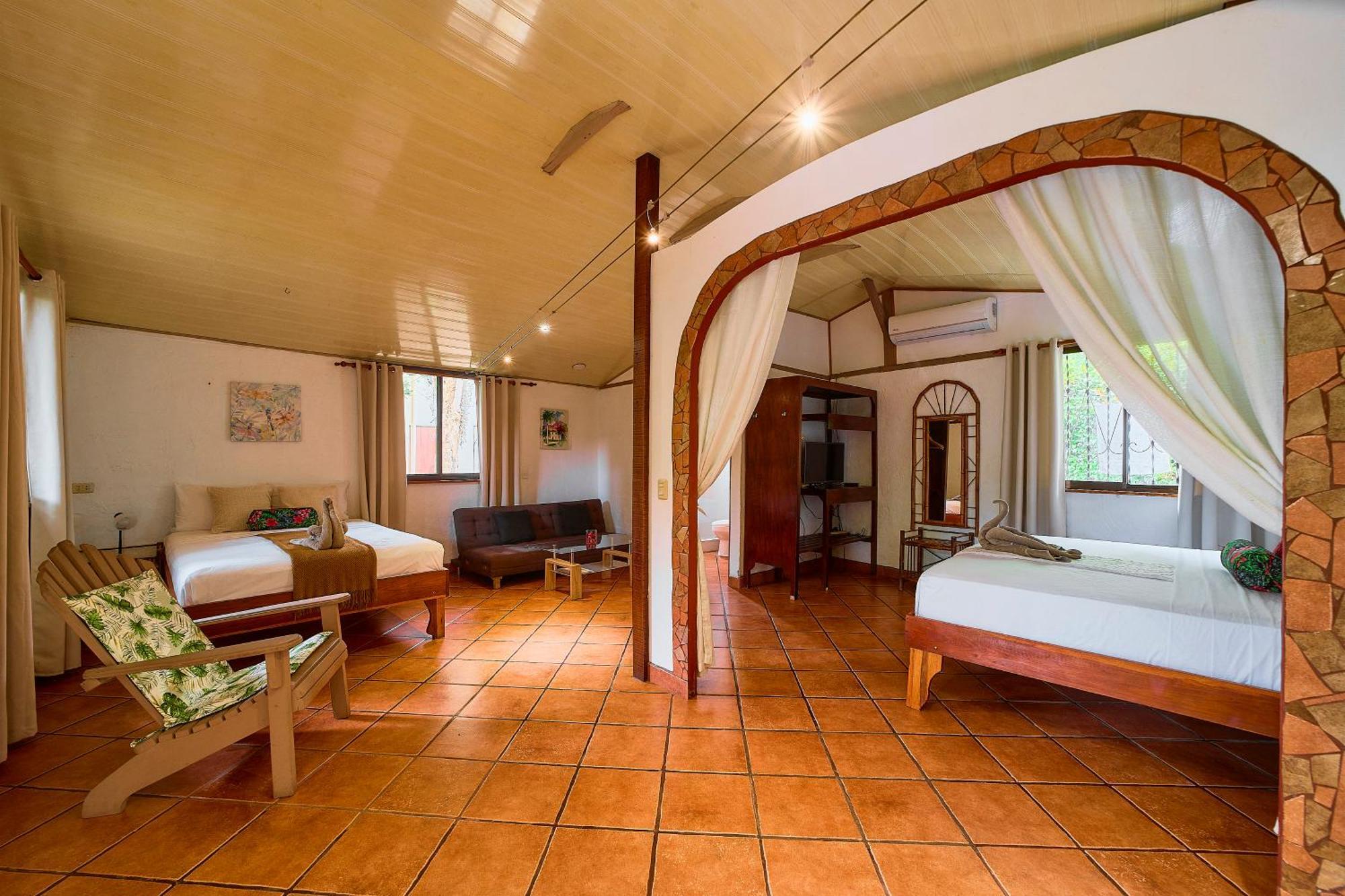 Cabinas Montesol Puerto Viejo de Talamanca Luaran gambar