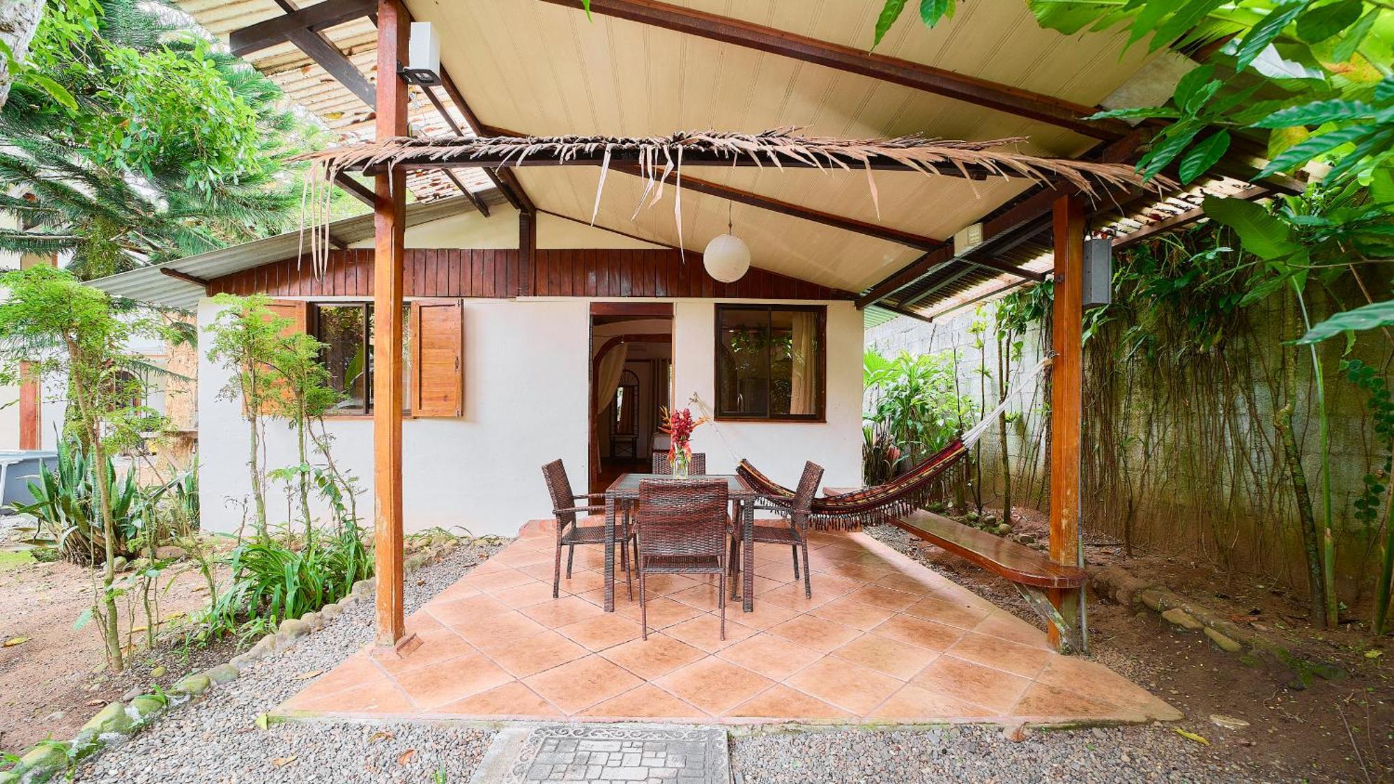 Cabinas Montesol Puerto Viejo de Talamanca Luaran gambar