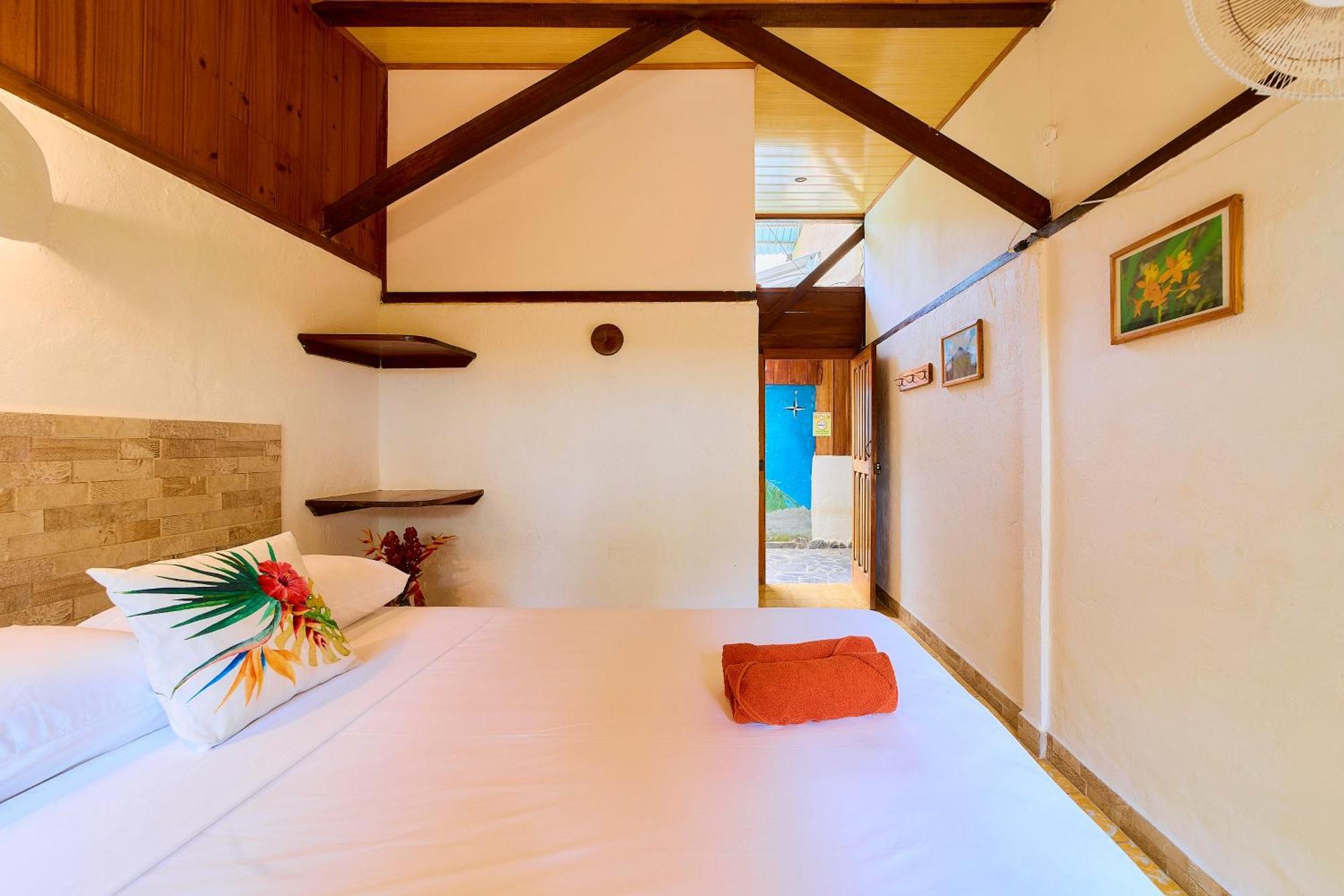 Cabinas Montesol Puerto Viejo de Talamanca Luaran gambar