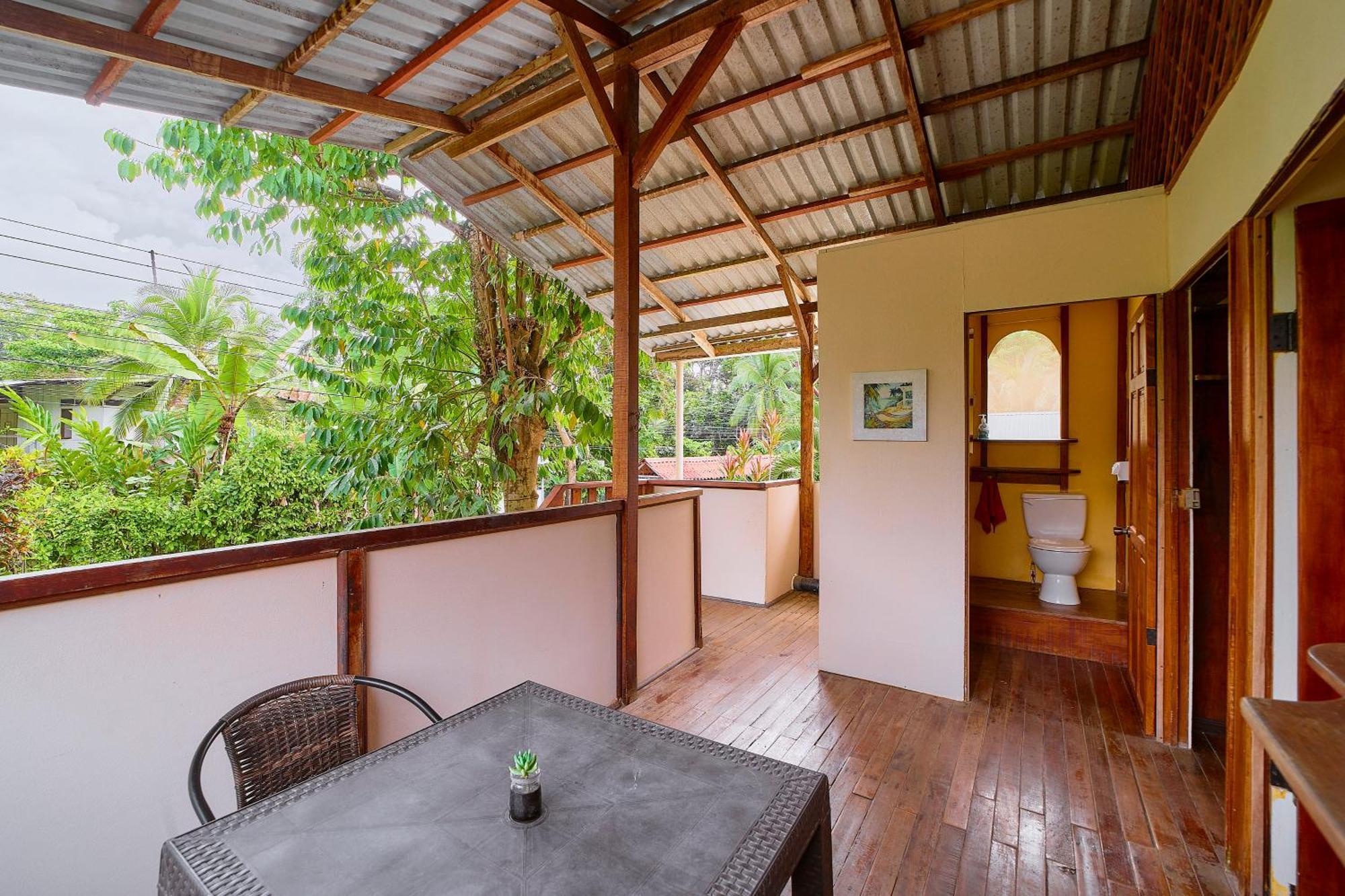 Cabinas Montesol Puerto Viejo de Talamanca Luaran gambar