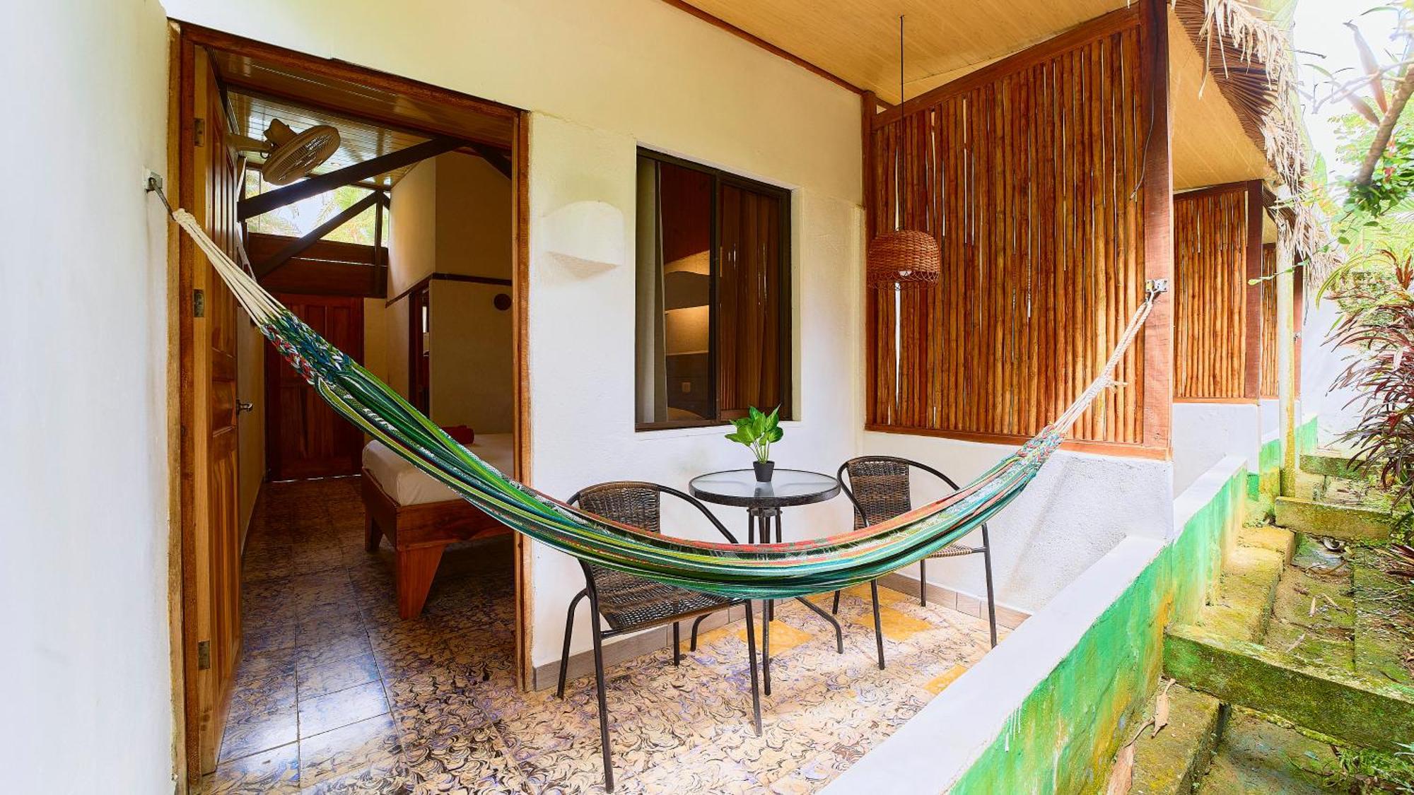 Cabinas Montesol Puerto Viejo de Talamanca Luaran gambar
