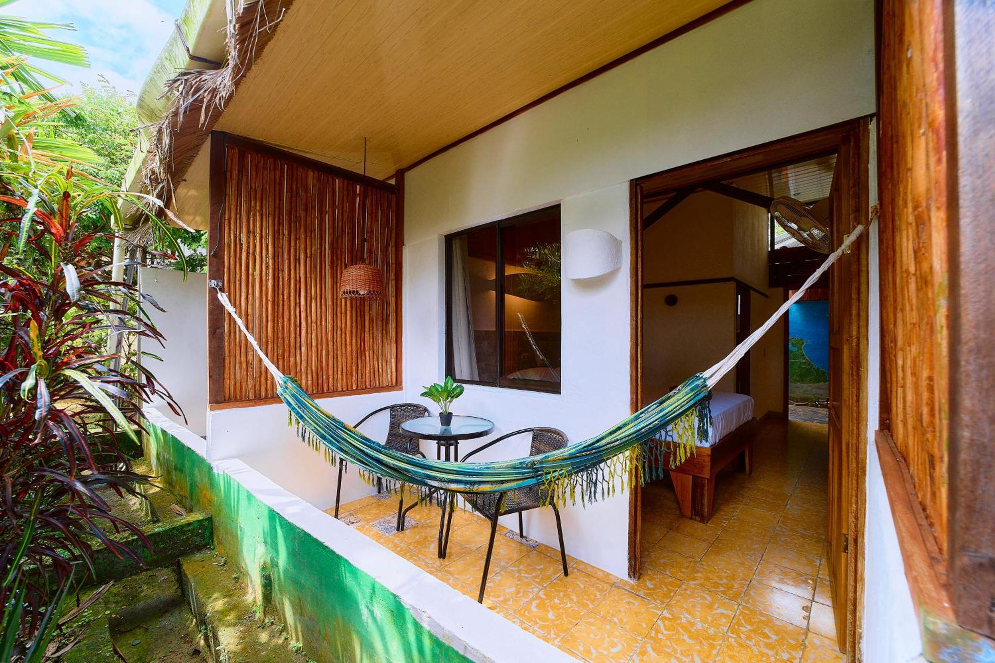 Cabinas Montesol Puerto Viejo de Talamanca Luaran gambar